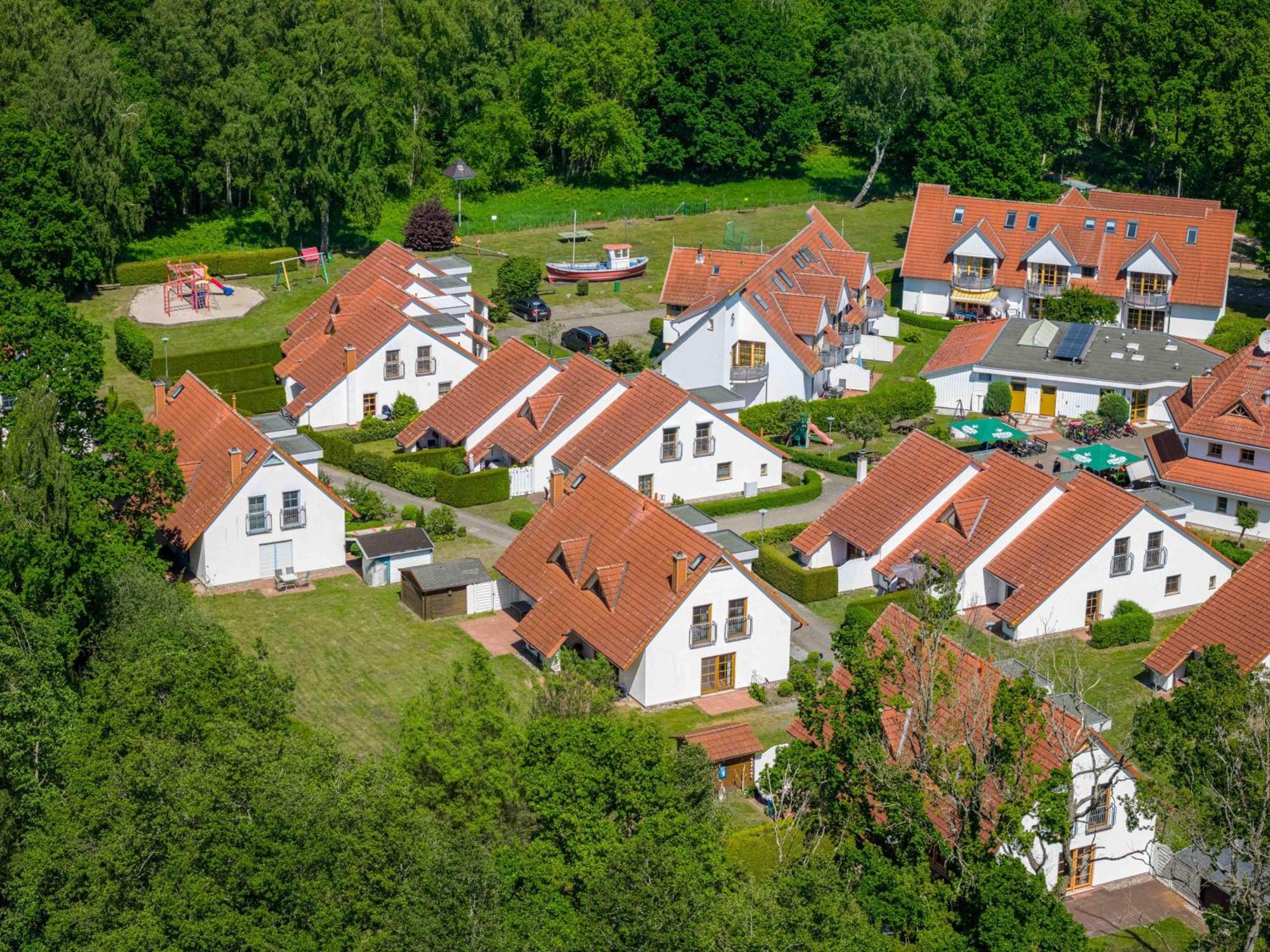 Ferienpark Freesenbruch Wohnung 4 5 - Kranichtanz Zingst Exterior foto
